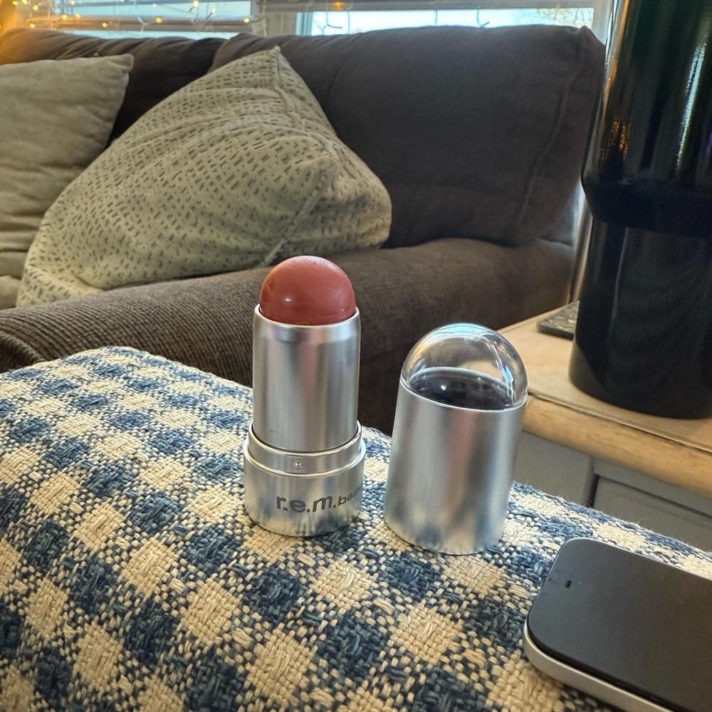 R.E.M. Beauty Pink Blush Stick